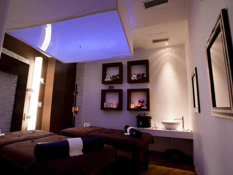 Sunshine Hotel & Spa 32 - Room Example