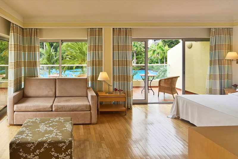 Pestana Carlton Madeira 25