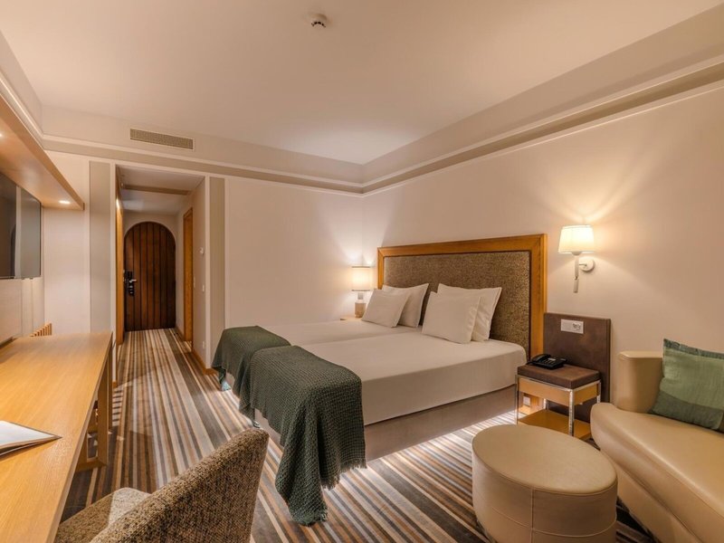 Pestana Carlton Madeira 40 - Room Example
