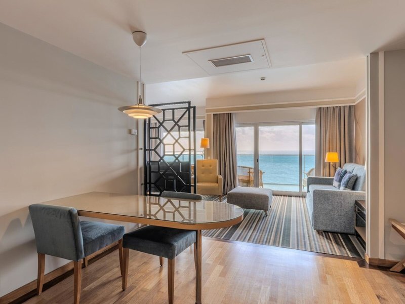 Pestana Carlton Madeira 43 - Room Example