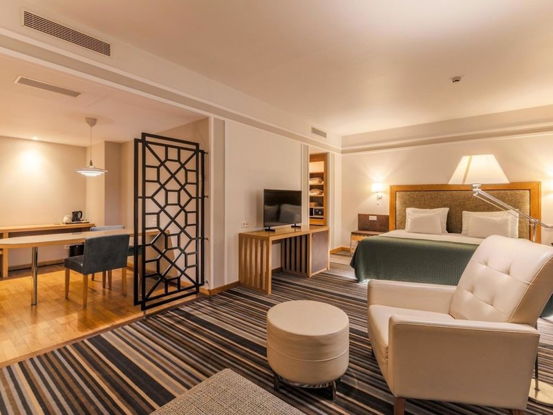 Pestana Carlton Madeira 46 - Room Example
