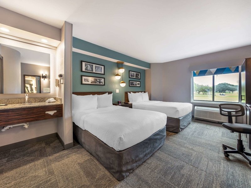 Sleep Inn Miami Airport 25