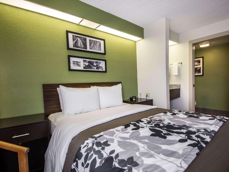 Sleep Inn Miami Airport 42