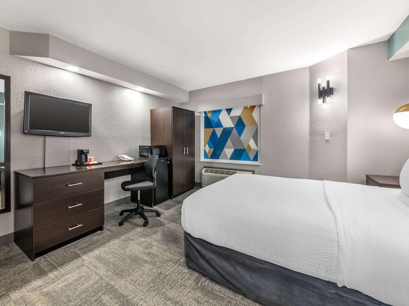 Sleep Inn Miami Airport 47