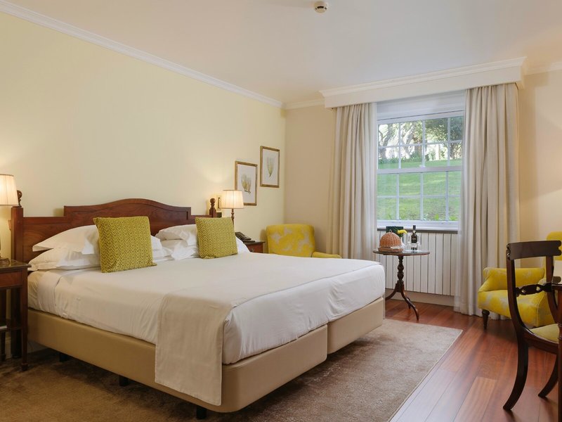 Casa Velha Do Palheiro 38