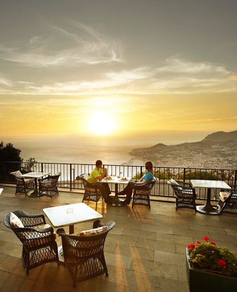 Casa Velha Do Palheiro 18