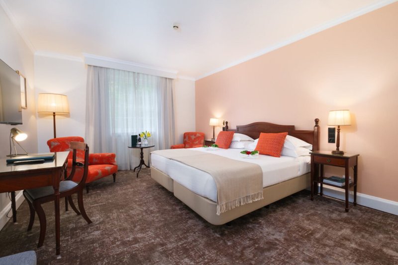 Casa Velha Do Palheiro 22