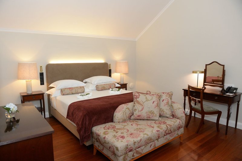 Casa Velha Do Palheiro 26