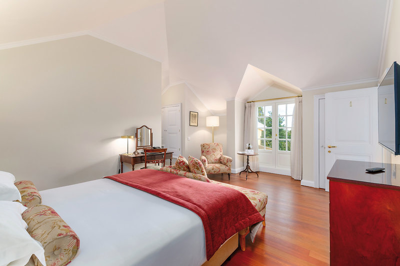 Casa Velha Do Palheiro 19