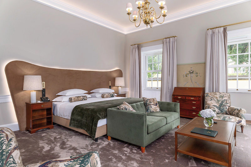 Casa Velha Do Palheiro 24