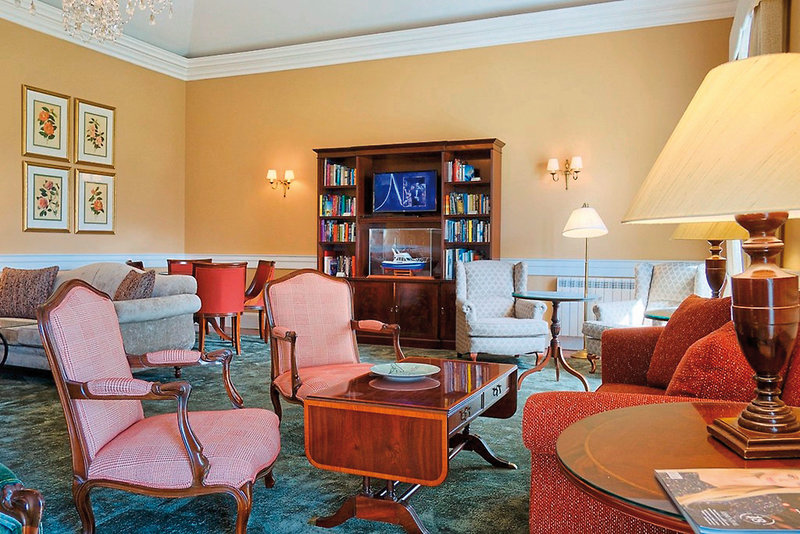 Casa Velha Do Palheiro 32