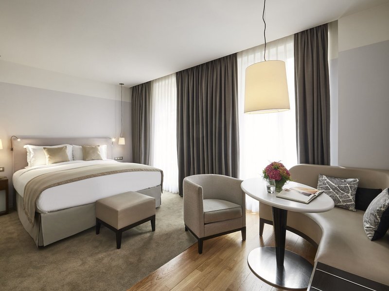 Sofitel Paris Arc de Triomphe 31
