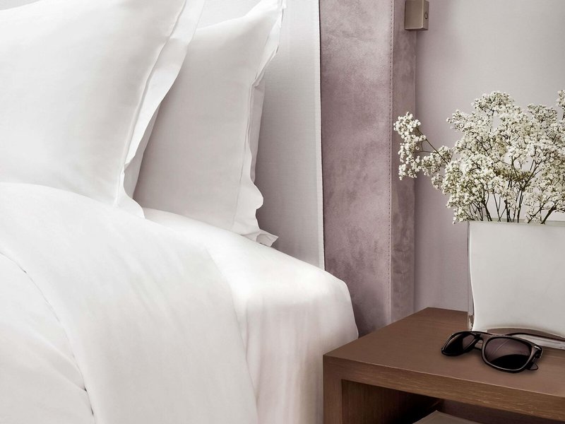 Sofitel Paris Arc de Triomphe 33