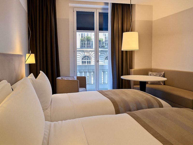 Sofitel Paris Arc de Triomphe 34