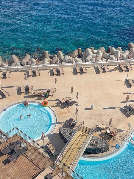 The Cliff Bay  33