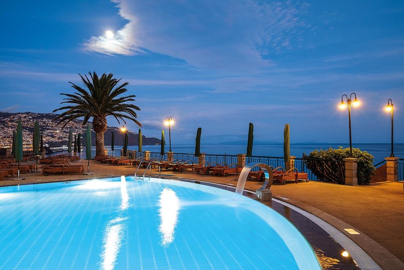 The Cliff Bay  44