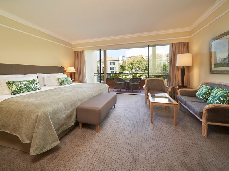 The Cliff Bay 46