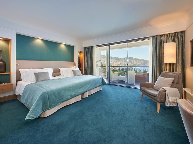 The Cliff Bay 48