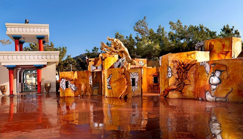 Out Of The Blue Resort 34