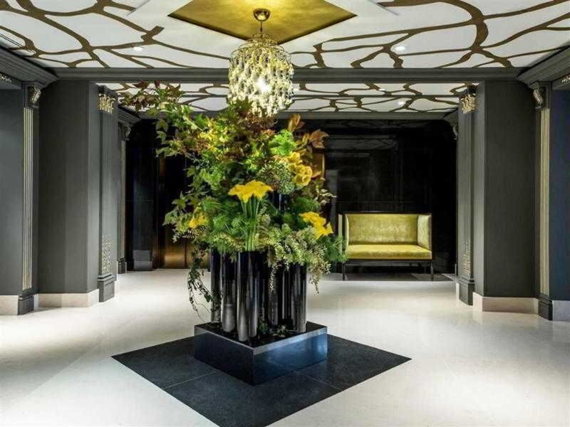Sofitel Le Faubourg 10