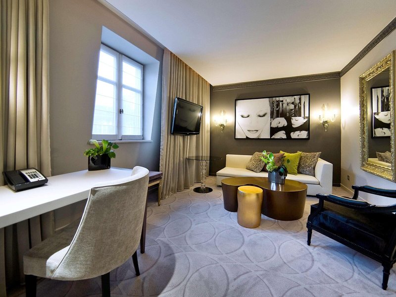 Sofitel Le Faubourg 49