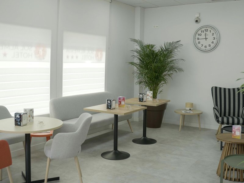 Hotel Sol Almeria 16