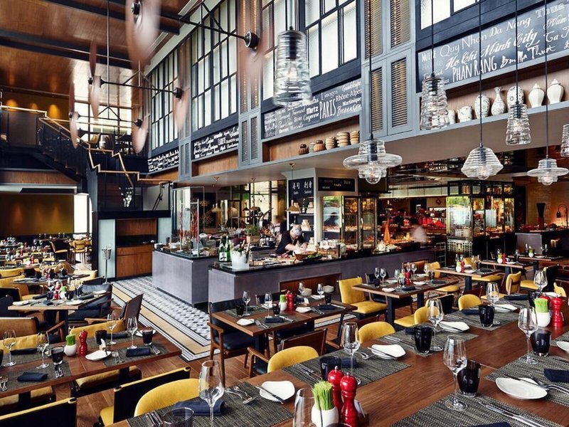 Sofitel Saigon Plaza 24