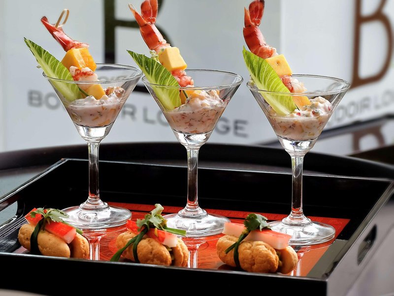 Sofitel Saigon Plaza 26