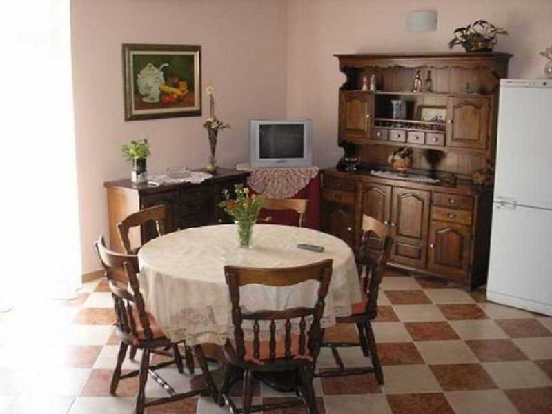 Split Apartments - Peric 6