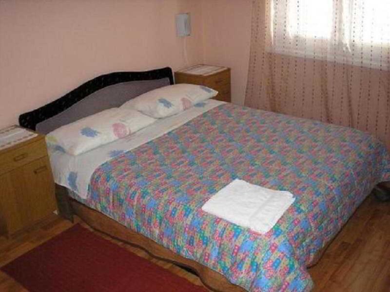 Split Apartments - Peric 14