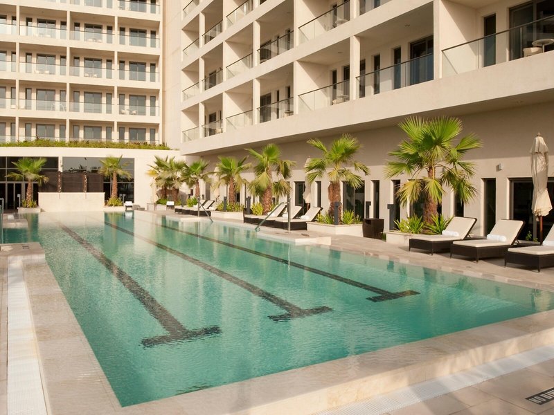 Staybridge Suites Abu Dhabi - Yas Island 1