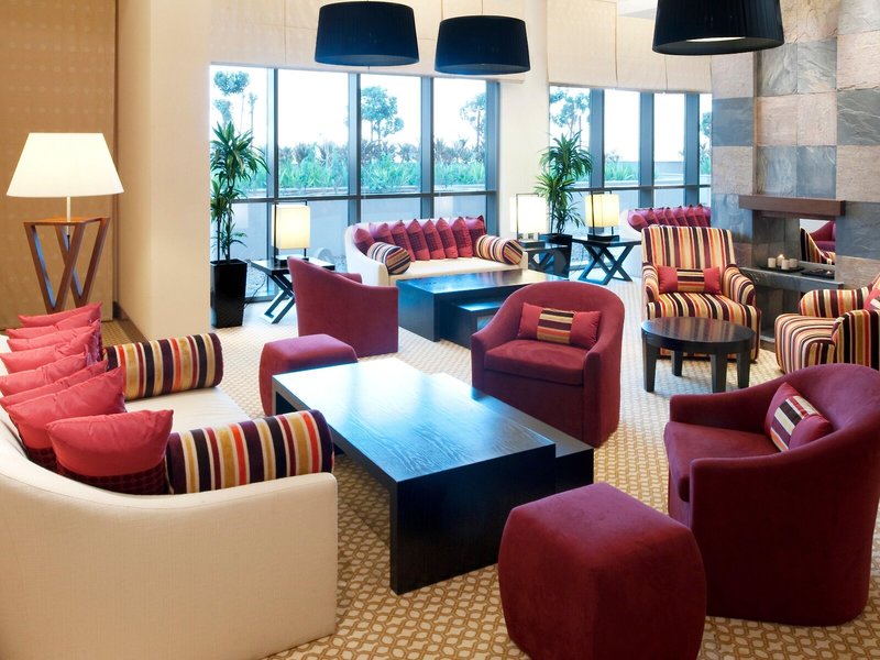 Staybridge Suites Abu Dhabi - Yas Island 12