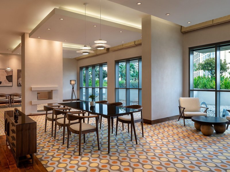 Staybridge Suites Abu Dhabi - Yas Island 20