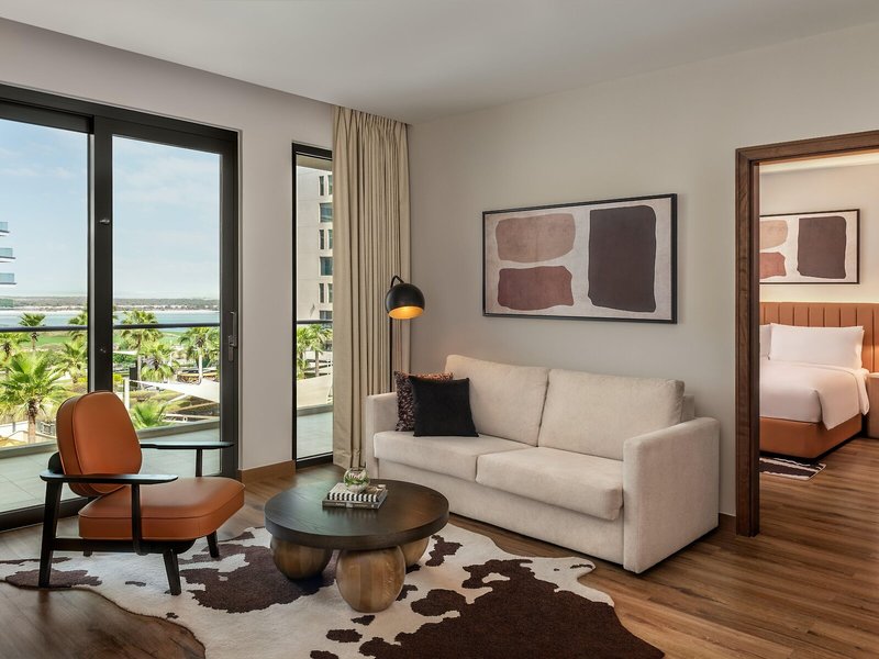 Staybridge Suites Abu Dhabi - Yas Island 29