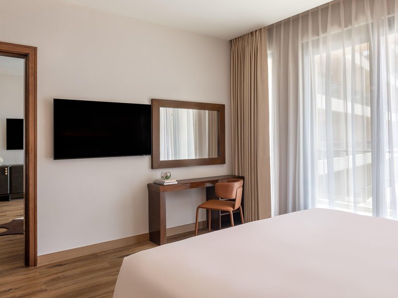 Staybridge Suites Abu Dhabi - Yas Island 33