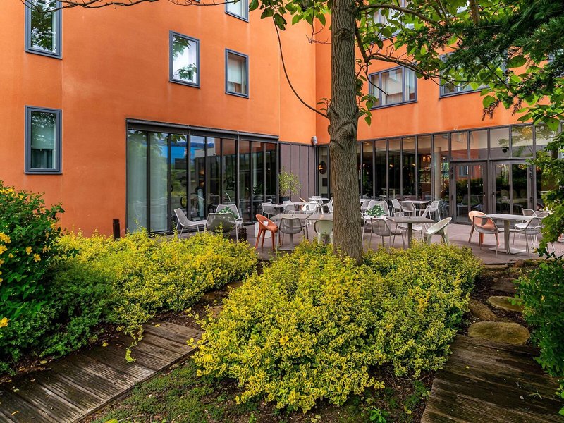 Novotel Suites Reims Centre 4