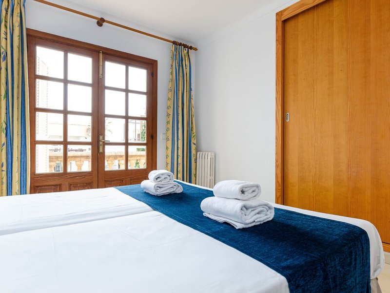 Elegance Sol y Mar 30