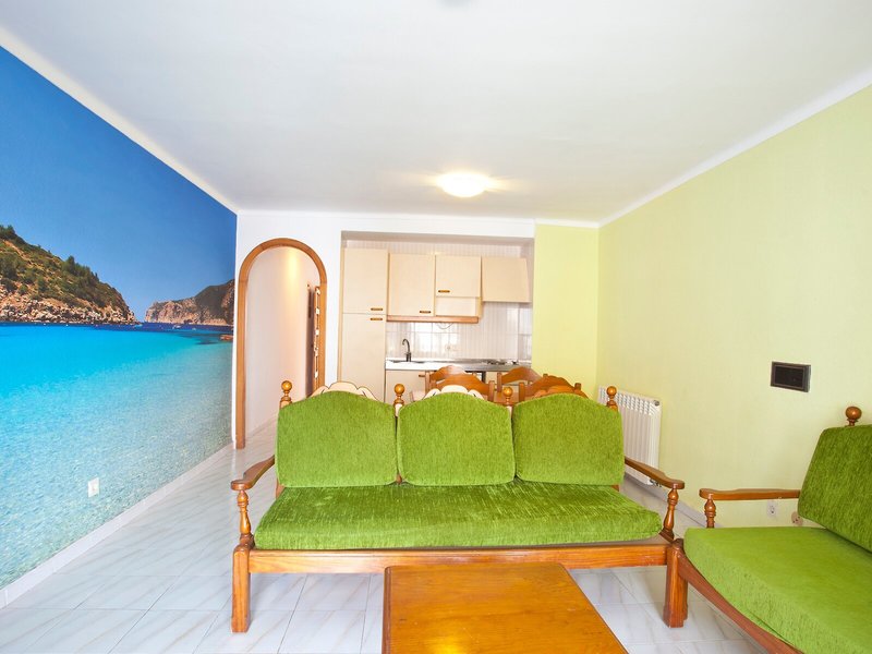 Elegance Sol y Mar 32