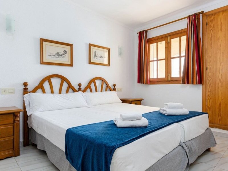 Elegance Sol y Mar 36