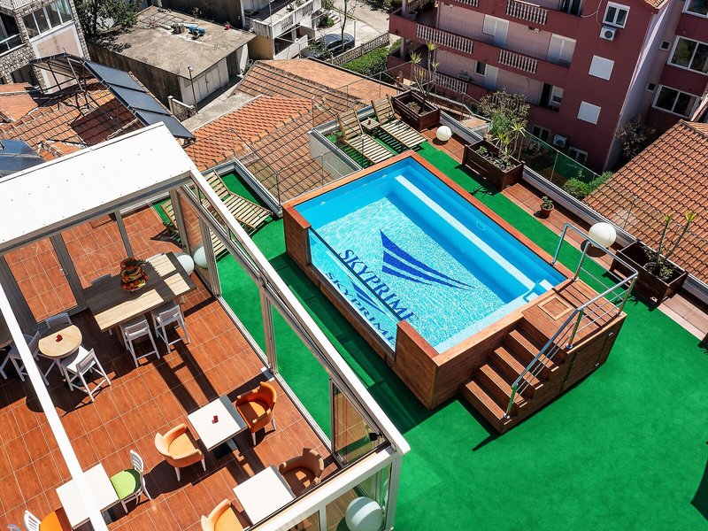 Hotel Tatjana 16 - Outdoor Pool