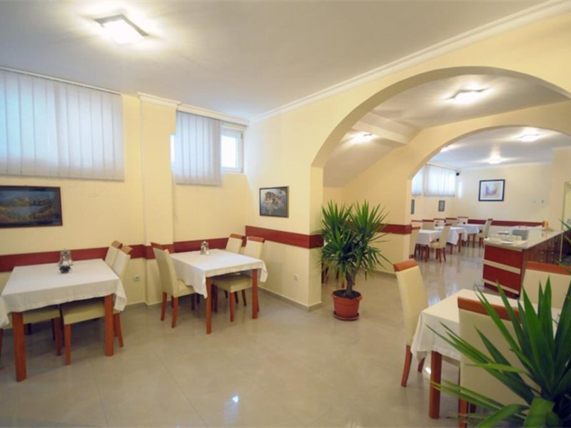 Hotel Tatjana 25 - Restaurant