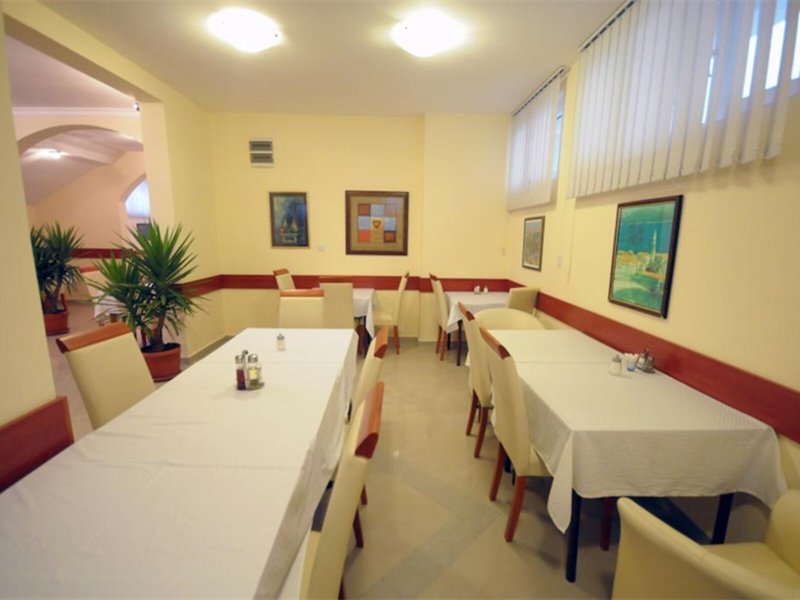 Hotel Tatjana 29 - Restaurant