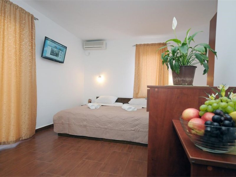 Hotel Tatjana 37 - Room Example