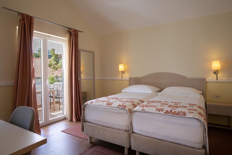 Solaris Villen Kornati 10