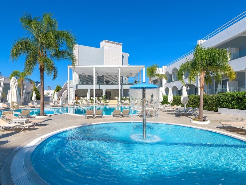 Oceanis Park Hotel 6