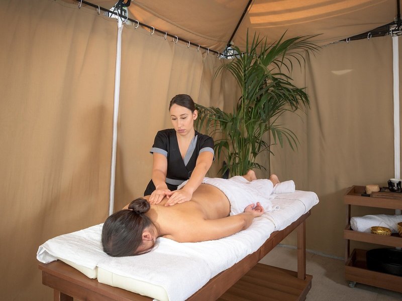 Oceanis Park Hotel 37