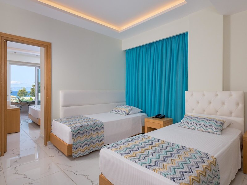 Oceanis Park Hotel 46