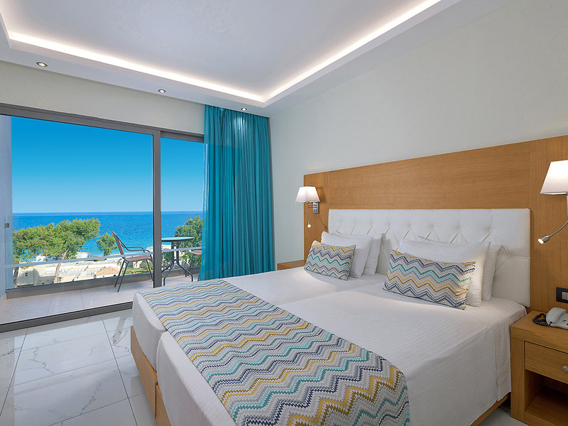 Oceanis Park Hotel  9