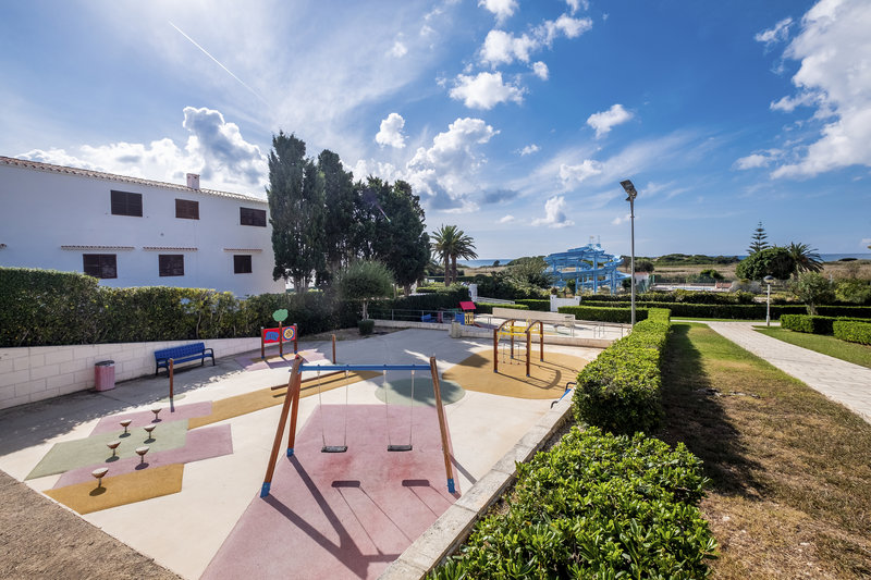 Apartamentos Son Bou Gardens 11