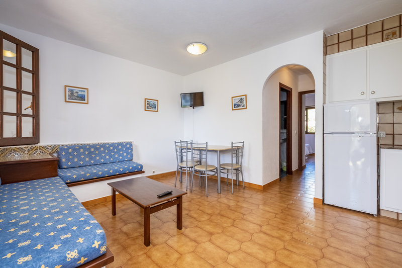 Apartamentos Son Bou Gardens 18